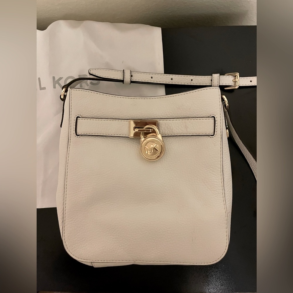 White Michael Kors Purse